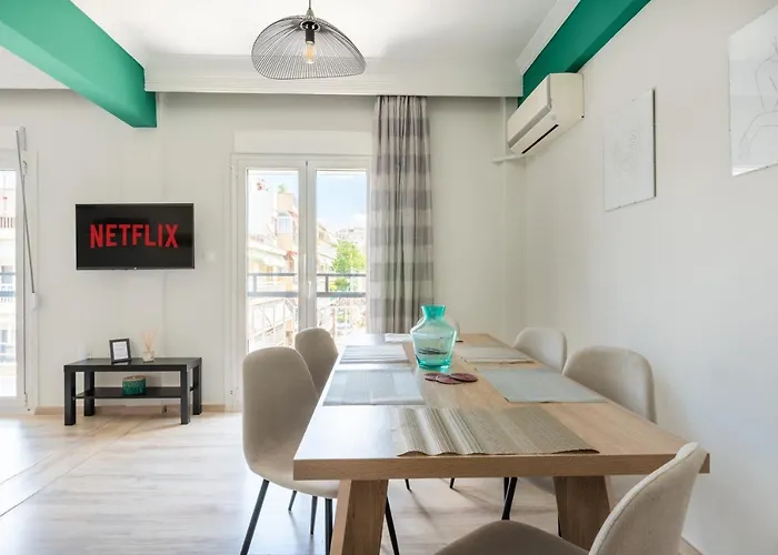 Apartmá (90 m²), pokoje: 2, vlastní koupelny: 1, destinace: Vadaris-Dikastiria District